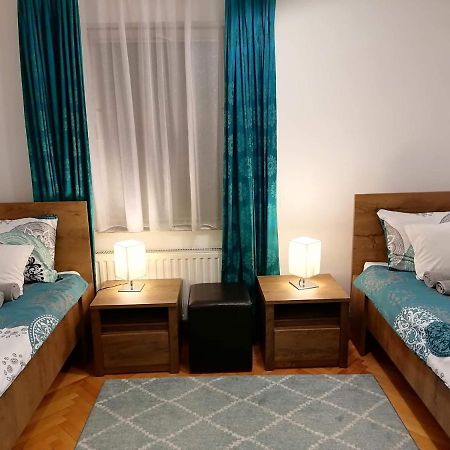 Apartament 6 Târgu-Mureş Buitenkant foto